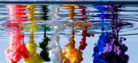 solvent-dyes-1555918945-4866581-1